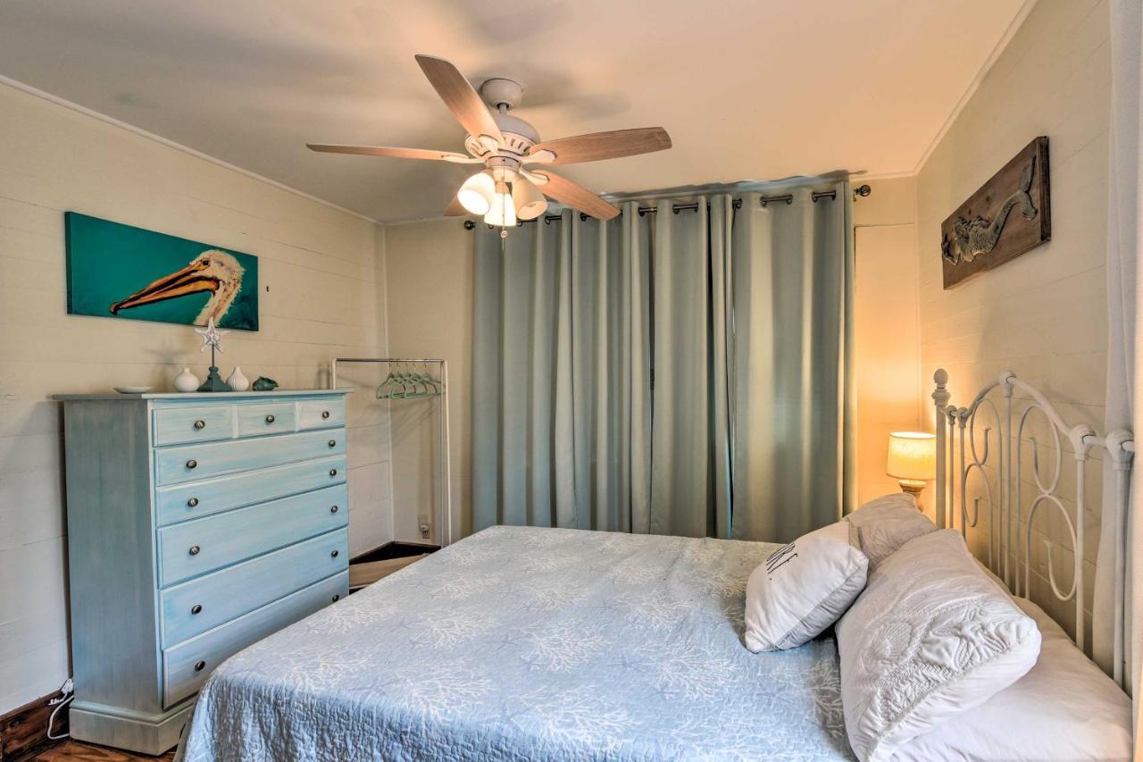 Galveston 'Blue Bungalow' - Walk To Beach! Exterior foto