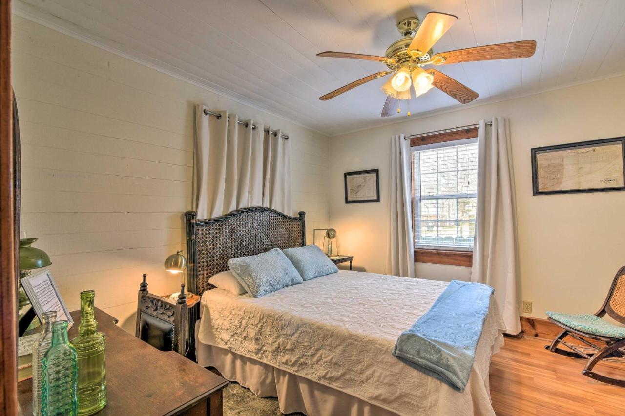 Galveston 'Blue Bungalow' - Walk To Beach! Exterior foto